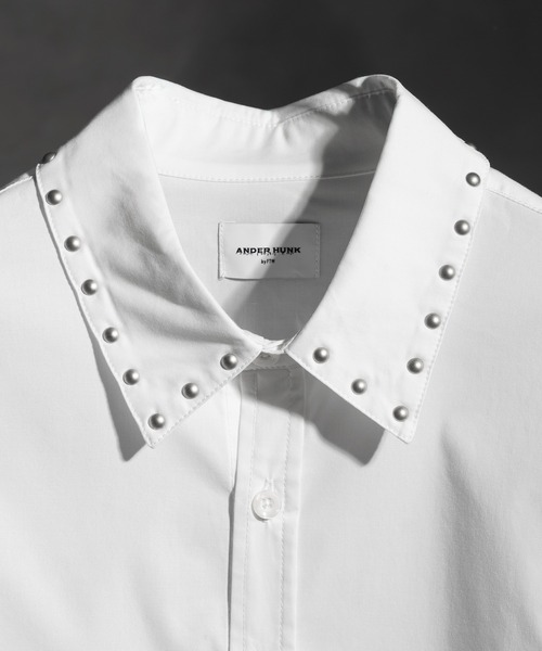 ANDER HUNK（アンダーハンク）の「Studs Design Double-cuffs Shirt / スタッズデザインダブルカフスシャツ（シャツ/ブラウス・メンズ・ブラック/ホワイト・MEDIUM/LARGE）」の22枚目の写真