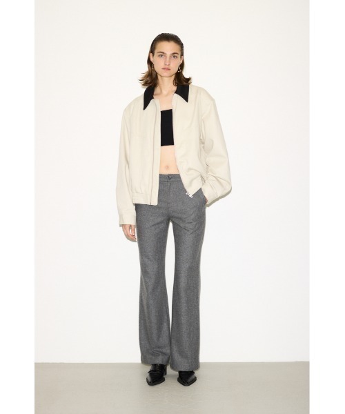 THROW by SLY（スローバイスライ）の「THROW COTTON SWINGTOP BZ コットン スウィング トップ ブルゾン 秋服 冬服（ブルゾン・レディース・ライトベージュ・FREE）」の2枚目の写真