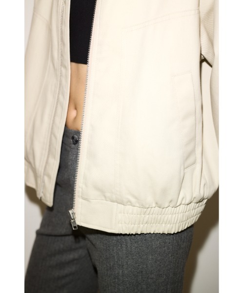 THROW by SLY（スローバイスライ）の「THROW COTTON SWINGTOP BZ コットン スウィング トップ ブルゾン 秋服 冬服（ブルゾン・レディース・ライトベージュ・FREE）」の9枚目の写真