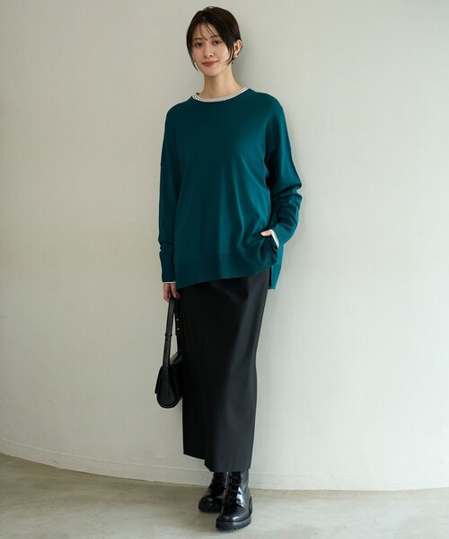 UNFILO(アンフィーロ)の「ウールライク Iラインスカート(スカート・レディース・ベージュ系/ブラック系・X-SMALL/LARGE/MEDIUM/SMALL)」の5枚目の写真