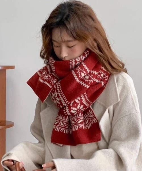 タグ付　新品未使用　PINUE トライカラーニットマフラー レッド 新品【PINUE】トライカラーニットマフラー ピヌエトライカラー
