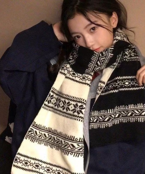 セール】ノルディック柄ニットマフラー（マフラー）｜pyornim