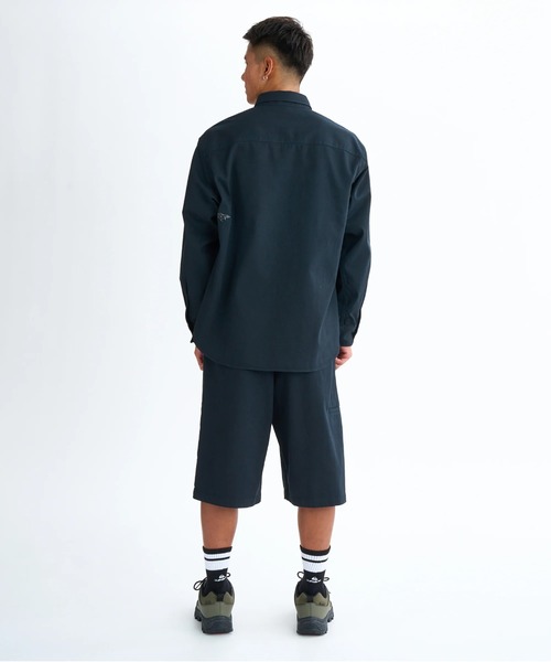 Quiksilver(クイックシルバー)の「CHINO WASH SHIRT/クイックシルバー長袖シャツ(シャツ/ブラウス・メンズ・ブラック・MEDIUM)」の12枚目の写真