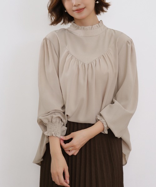 ONEP STAR(ワンピスター)の「フリルハイネックギャザーブラウス(シャツ/ブラウス・レディース・ベージュ/ミント/ブラック/スモークピンク/ホワイト/ブルー・FREE)」の3枚目の写真