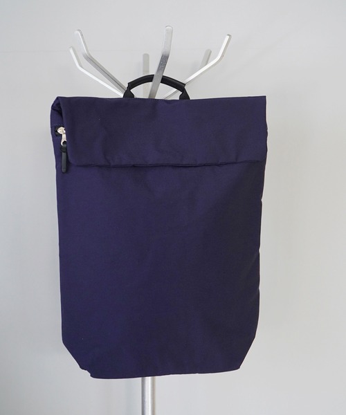STANDARD SUPPLY（スタンダードサプライ）の「スタンダードサプライ / SIMPLICITY シンプリシティ / FOLD DAYPACK フォールドデイパック（バックパック/リュック・レディース・グリーン/ダークネイビー/モカ/サンドベージュ/ブラック/ダークパープル/グレー/チャコールグレー/ブルー・FREE）」の9枚目の写真