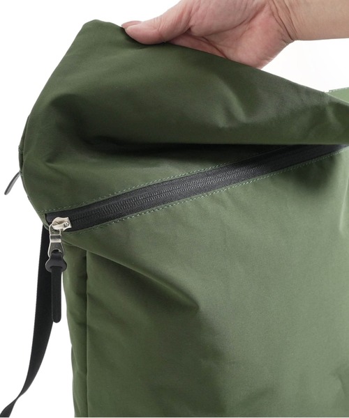 STANDARD SUPPLY（スタンダードサプライ）の「スタンダードサプライ / SIMPLICITY シンプリシティ / FOLD DAYPACK フォールドデイパック（バックパック/リュック・レディース・グリーン/ダークネイビー/モカ/サンドベージュ/ブラック/ダークパープル/グレー/チャコールグレー/ブルー・FREE）」の18枚目の写真
