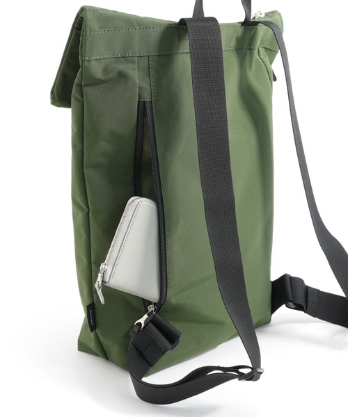 STANDARD SUPPLY（スタンダードサプライ）の「スタンダードサプライ / SIMPLICITY シンプリシティ / FOLD DAYPACK フォールドデイパック（バックパック/リュック・レディース・グリーン/ダークネイビー/モカ/サンドベージュ/ブラック/ダークパープル/グレー/チャコールグレー/ブルー・FREE）」の21枚目の写真