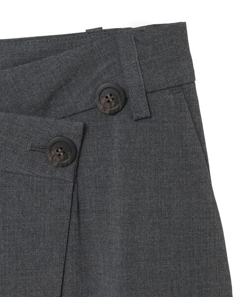 CONVERSE TOKYO(コンバーストウキョウ)の「【HL】POCKET TAB ASYMMETRY SKIRT(SET-UP)(スカート・レディース・ブラック/グレー/ブラウン・MEDIUM)」の11枚目の写真
