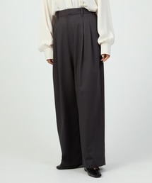 CB（シービー）の「シーズンレスツータックワイドパンツ（スラックス）」