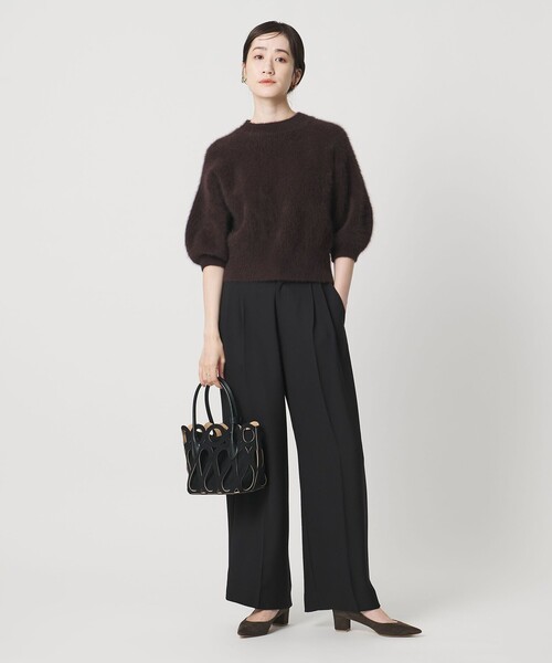 UNITED ARROWS（ユナイテッドアローズ）の「2タック ワイドパンツ‐UVカット 接触冷感 吸水速乾 帯電防止 ウォッシャブル‐（スラックス・レディース・ブラック/ピンク/ベージュ/ネイビー・36/34/38/40）」の9枚目の写真