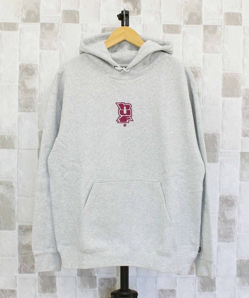 HUF(ハフ)の「メガブラスト エンブレム プルオーバーフーディ スウェットパーカー MEGABLAST EMB P/O HOODIE(パーカー・メンズ・ブラック/アッシュ・M/XL/L)」の2枚目の写真