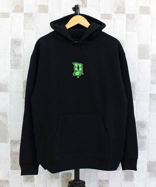 HUF(ハフ)の「メガブラスト エンブレム プルオーバーフーディ スウェットパーカー MEGABLAST EMB P/O HOODIE(パーカー・メンズ・ブラック/アッシュ・M/XL/L)」の1枚目の写真