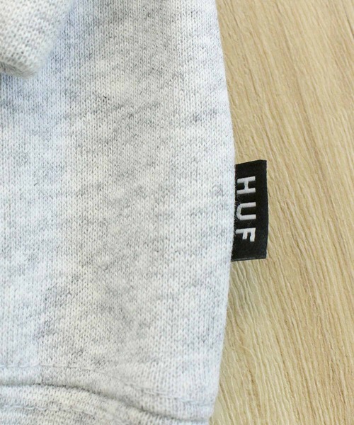 HUF(ハフ)の「メガブラスト エンブレム プルオーバーフーディ スウェットパーカー MEGABLAST EMB P/O HOODIE(パーカー・メンズ・ブラック/アッシュ・M/XL/L)」の13枚目の写真
