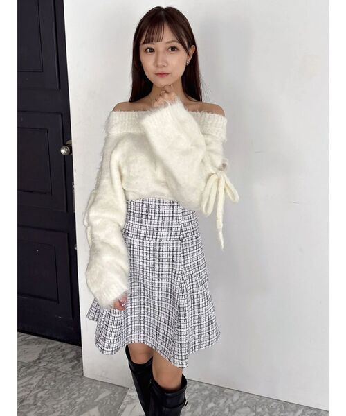 dazzlin（ダズリン）の「スイッチングコルセットミニスカート（スカート・レディース・その他1/グレー/チャコールグレー・SMALL/MEDIUM）」の12枚目の写真