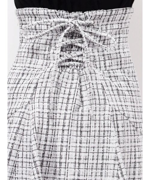 dazzlin（ダズリン）の「スイッチングコルセットミニスカート（スカート・レディース・その他1/グレー/チャコールグレー・SMALL/MEDIUM）」の20枚目の写真