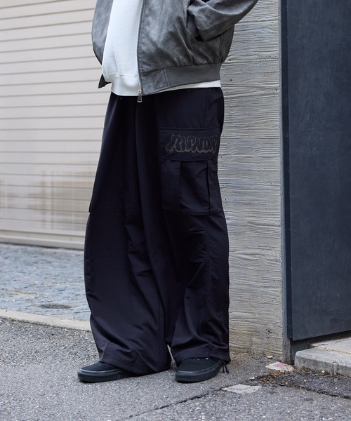 PUMA(プーマ)の「PUMA/プーマ× RIPNDIP/リップンディップ EXTREME CARGO PANTS オーバーサイズ カーゴパンツ(カーゴパンツ・メンズ・ブラック/ブロンズ・L/XL/M)」の15枚目の写真