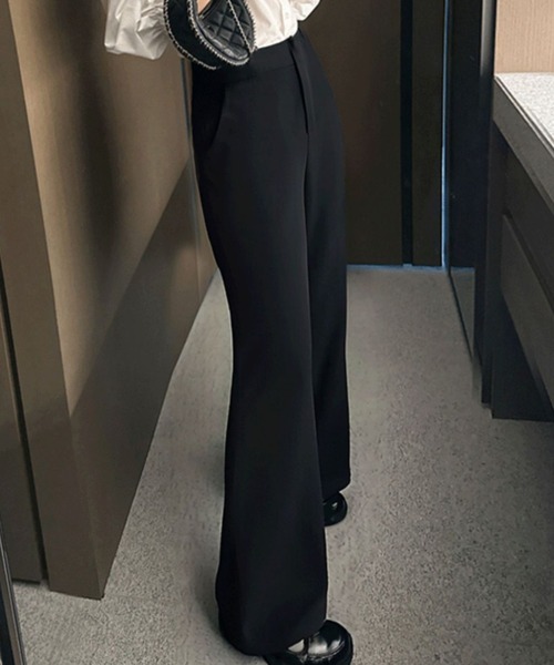 a lot of love(ア ロット オブ ラブ)の「スリムシルエット フレアパンツ(スラックス・レディース・ベージュ/ブラック・S/M/L)」の8枚目の写真