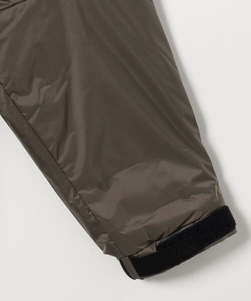FREAK'S STORE（フリークスストア）の「NANGA/ナンガ AURORA TEX DOWN JACKET W / オーロラテックス ダウンジャケット / ND2442-1A005（ダウンジャケット/コート・レディース・ブラック/ナチュラル/ベージュ・MEDIUM/SMALL）」の8枚目の写真