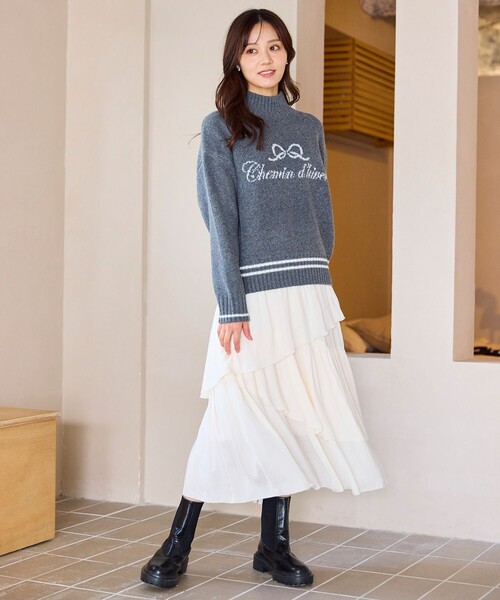 Feroux(フェルゥ)の「アシンメトリーティアード スカート(スカート・レディース・アイボリー系/ピンク系・SMALL/MEDIUM)」の4枚目の写真