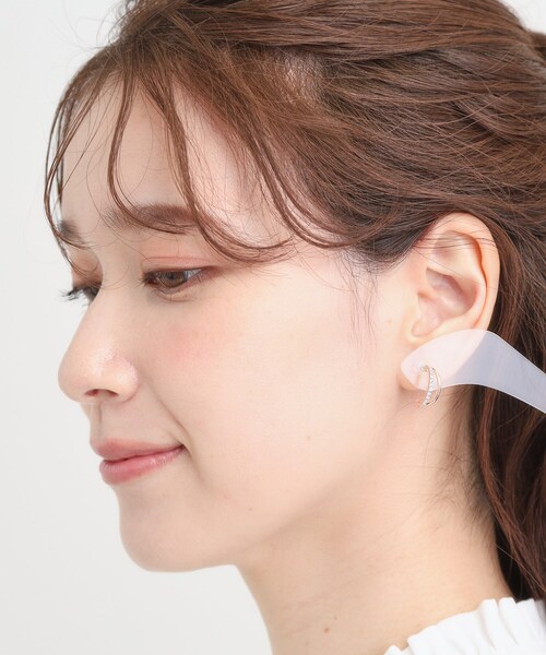 SHOO・LA・RUE（シューラルー）の「【セレモニー】ピアス＆イヤリング（ピアス（両耳用）・レディース・ゴールド系その他/シルバー系/ゴールド系/ゴールド系その他2/シルバー系1/ゴールド系1・00）」の9枚目の写真