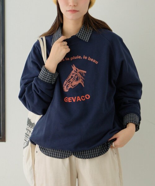 GEVACO（ゲバコ）の「【GEVACO】裏毛刺繍プリントプルオーバー（スウェット・レディース・グレー/ネイビー/ブラウン・ONE SIZE）」の2枚目の写真