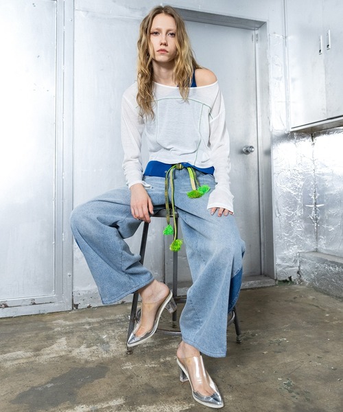 AULA AILA(アウラアイラ)の「【セットアップ着用可】コクーンシルエットデニムパンツ(デニムパンツ・レディース・ブラック/ブルー/ピンク・0/1)」の11枚目の写真