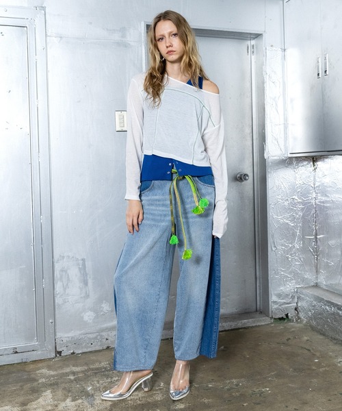 AULA AILA(アウラアイラ)の「【セットアップ着用可】コクーンシルエットデニムパンツ(デニムパンツ・レディース・ブラック/ブルー/ピンク・0/1)」の12枚目の写真