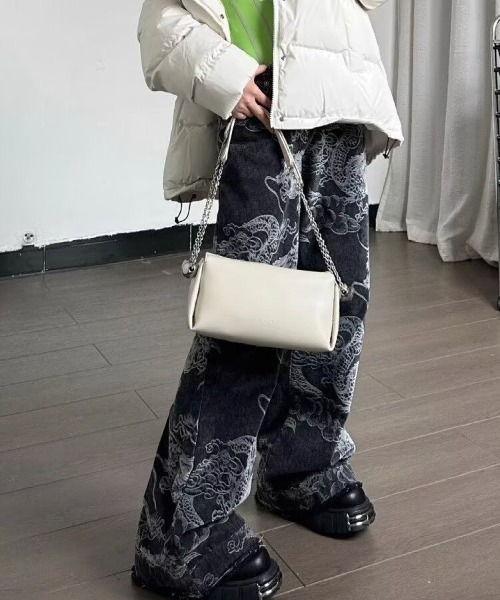almo(アルモ)の「【LAMPOON】タトゥードラゴンブラックデニムパンツ(デニムパンツ・レディース・ブラック・SMALL/MEDIUM/LARGE)」の7枚目の写真