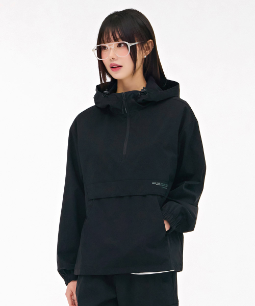 CHASECULT(チェイスカルト)の「共用ストレッチフードアノラックTシャツ-ブラック(ナイロンジャケット・メンズ・ブラック・100/110/95/105/90)」の5枚目の写真