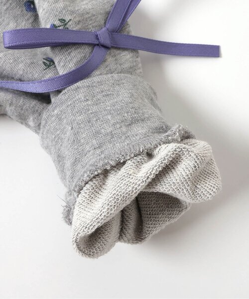 apres les cours（アプレレクール）の「【WEB限定】袖リボントレーナー_ジュニア対応（スウェット・キッズ・マスタード/ブラウン/ライトグレー/ブルー/アイボリー・90/100/110/120/130/140/80）」の19枚目の写真