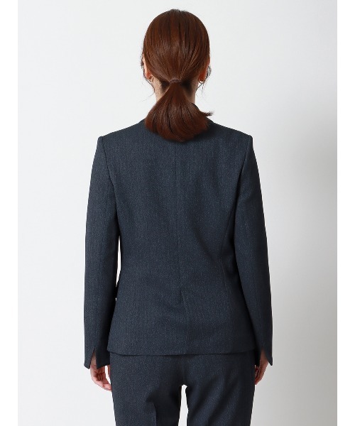 SUIT SQUARE（スーツスクエア）の「ジャケット ウォッシャブル ストレッチ 防シワ ウールライクポリエステル ヘリンボーン（テーラードジャケット・レディース・ネイビー・42(13号)/40(11号)/38(9号)/36(7号)）」の6枚目の写真