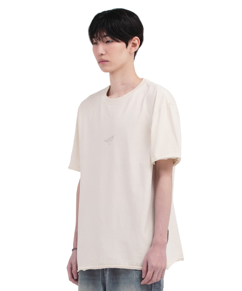 DEFGARMENTS(デフグラメンツ)の「FEATHER DEVIL T-SHIRTS(Tシャツ/カットソー・レディース・アイボリー・MEDIUM/LARGE)」の3枚目の写真