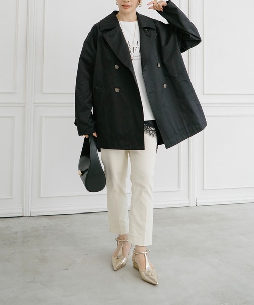 Emma Taylor(エマテイラー)の「バックフレアミドルトレンチコート(トレンチコート・レディース・ブラック/ベージュ・FREE)」の2枚目の写真