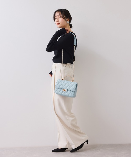 VIS（ビス）の「チェーンハンドルキルティングショルダーバッグ/2WAY・一部WEB限定カラー（ショルダーバッグ・レディース・オフホワイト/ブラック/サックスブルー/ピンク・FREE）」の16枚目の写真