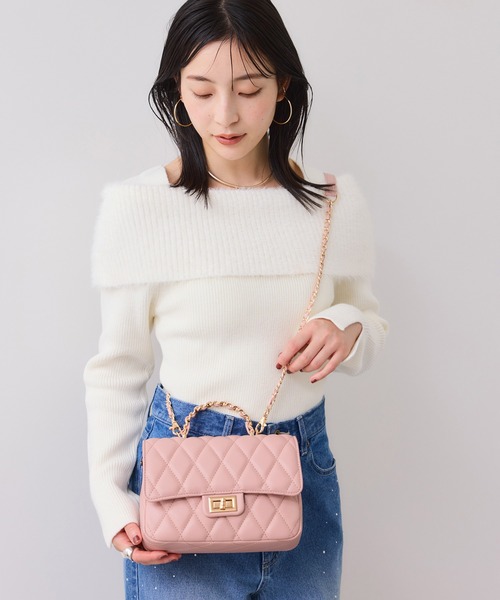 VIS（ビス）の「チェーンハンドルキルティングショルダーバッグ/2WAY・一部WEB限定カラー（ショルダーバッグ・レディース・オフホワイト/ブラック/サックスブルー/ピンク・FREE）」の18枚目の写真