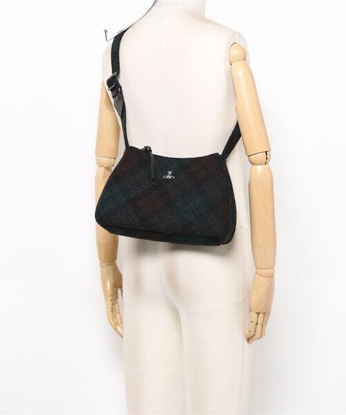 Vivienne Westwood（ヴィヴィアンウエストウッド）の「KATE SHOULDER BAG（ショルダーバッグ・レディース・チェック・FREE）」の5枚目の写真