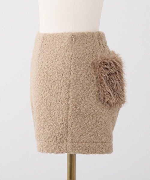 Seemi. byNICECLAUP（ シーミーバイナイスクラップ）の「【Seemi.】ポケットファーボアショートパンツ（その他パンツ・レディース・ベージュ/ブラック/オフホワイト・FREE）」の10枚目の写真