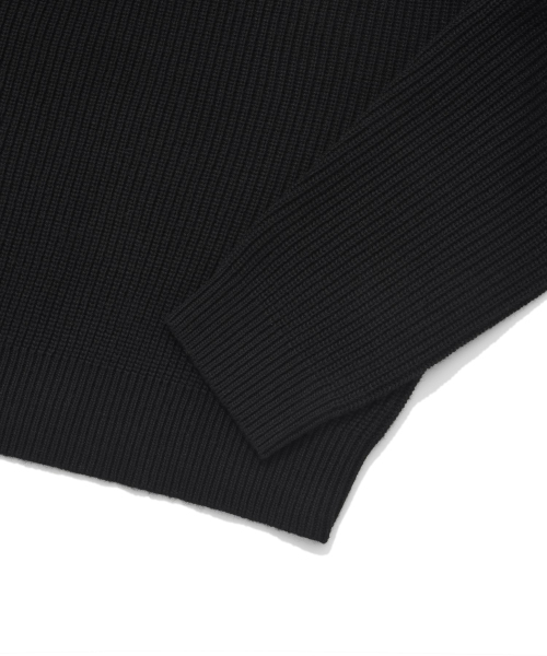 COVERNAT（カバーナット）の「ミドルCロゴクルーネックニットブラック（ニット/セーター・レディース・その他・XX-LARGE/X-SMALL/SMALL/MEDIUM/LARGE/X-LARGE）」の5枚目の写真