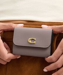 COACH（コーチ）の「エッセンシャル カード ホルダー ウォレット・カラーブロック（財布）」
