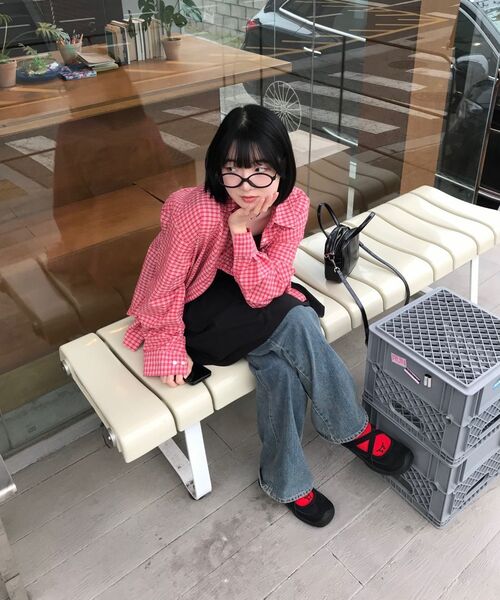 LENEORO(ルネオロ)の「ピアシックハンドルクロスバッグ(5色展開)(メッセンジャーバッグ・レディース・ブラック/シルバー/アイボリー/モカ・FREE)」の12枚目の写真