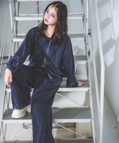 repipi armario(レピピ アルマリオ)の「AcidオフショルZIPカーディガン(スウェット・キッズ・ピンク系その他/ブラック系その他/グレー・SMALL/MEDIUM/LARGE)」の22枚目の写真