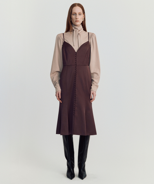 MAYVERU（メイバーユー）の「Nola slip dress _ Brown（ワンピース・レディース・その他・SMALL/MEDIUM）」の2枚目の写真