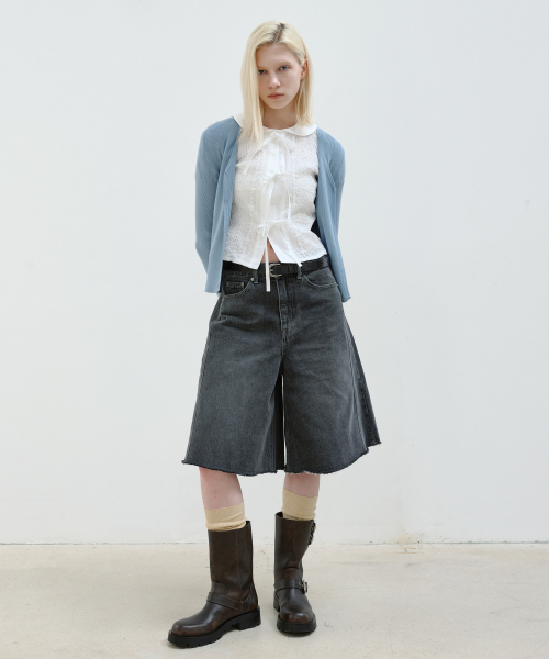 AOPT(アオプト)の「PANEL DENIM BERMUDA PANTS - GRAY(その他パンツ・レディース・その他・SMALL/MEDIUM)」の2枚目の写真