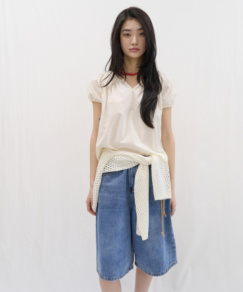 JULIAPEPE（ジュリアペペ）の「Amy Shirring Puff Blouse (Cream)（シャツ/ブラウス・レディース・その他・FREE）」の4枚目の写真