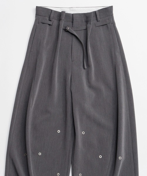 MAISON SPECIAL(メゾンスペシャル)の「Eyelet Tuck Pants/アイレットタックパンツ(その他パンツ・レディース・グレー・38/36)」の16枚目の写真