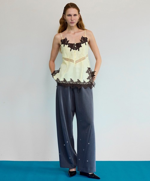 MAISON SPECIAL(メゾンスペシャル)の「Eyelet Tuck Pants/アイレットタックパンツ(その他パンツ・レディース・グレー・38/36)」の5枚目の写真