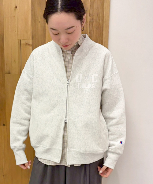 FRAMeWORK（フレームワーク）の「Champion 別注リバースウィーブフルジップパーカー（パーカー・レディース・ライトグレー/スミクロ・FREE）」の6枚目の写真