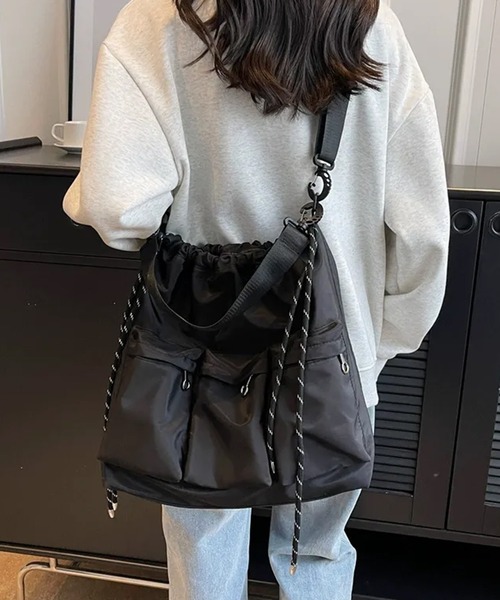 c.u.l(シーユーエル)の「A4収納可 大容量 ナイロン マザーズバッグ ポケットあり ショルダーバッグ cula1365(ショルダーバッグ・レディース・ブラック・FREE)」の8枚目の写真