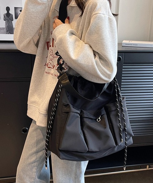 c.u.l(シーユーエル)の「A4収納可 大容量 ナイロン マザーズバッグ ポケットあり ショルダーバッグ cula1365(ショルダーバッグ・レディース・ブラック・FREE)」の12枚目の写真