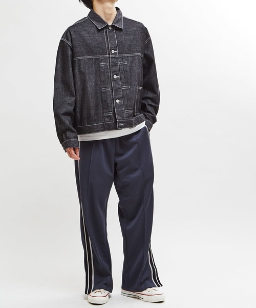 CONVERSE TOKYO（コンバーストウキョウ）の「SIDE LINE LOOSE TRACK PANTS（その他パンツ・レディース・ライトグレー/チャコールグレー/オリーブ/ブラック・MEDIUM/LARGE/SMALL）」の7枚目の写真